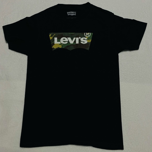 Black T-Shirt by LEVIS - Picture 2 of 6